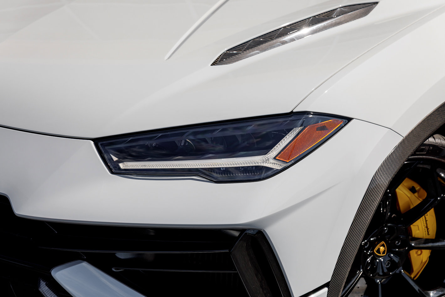 Used 2024 Lamborghini Urus Performante image 3
