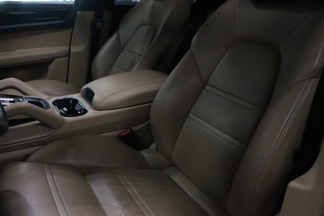 Used 2019 Porsche Cayenne S AWD/4WD image 11