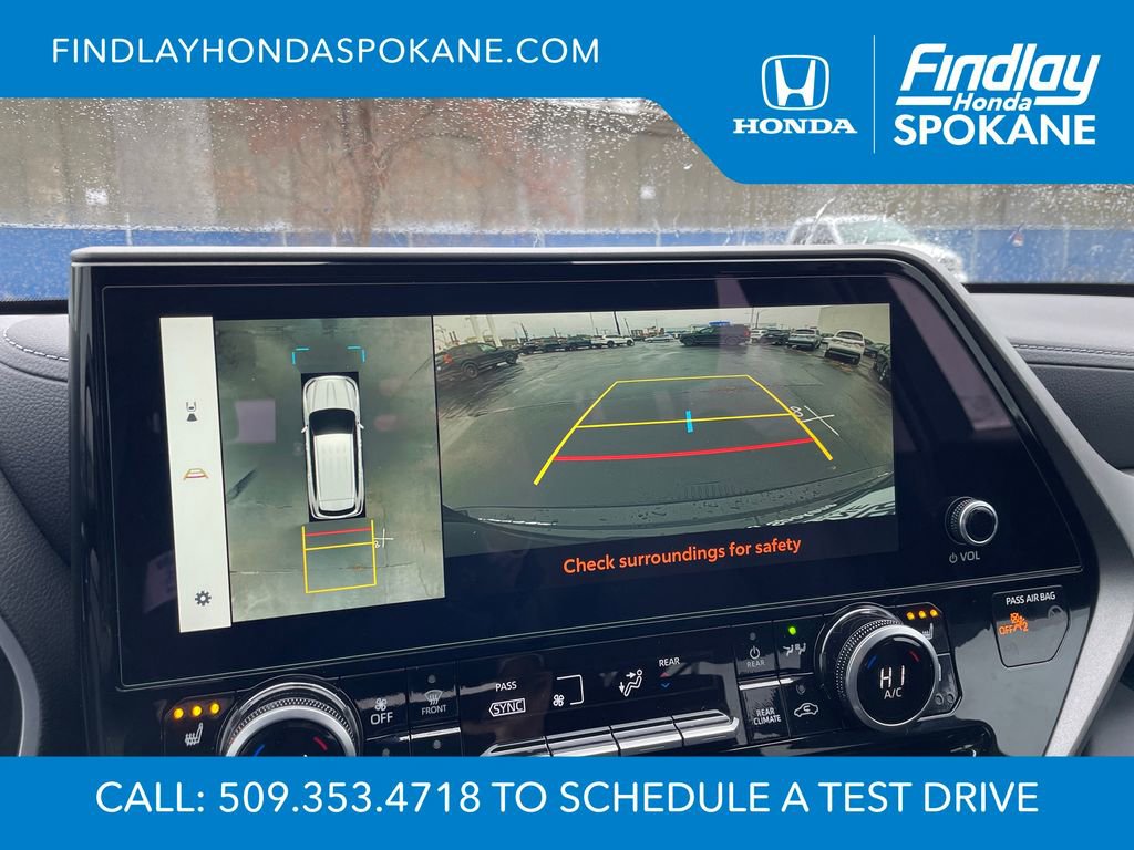 Used 2026 Toyota Highlander Limited image 13