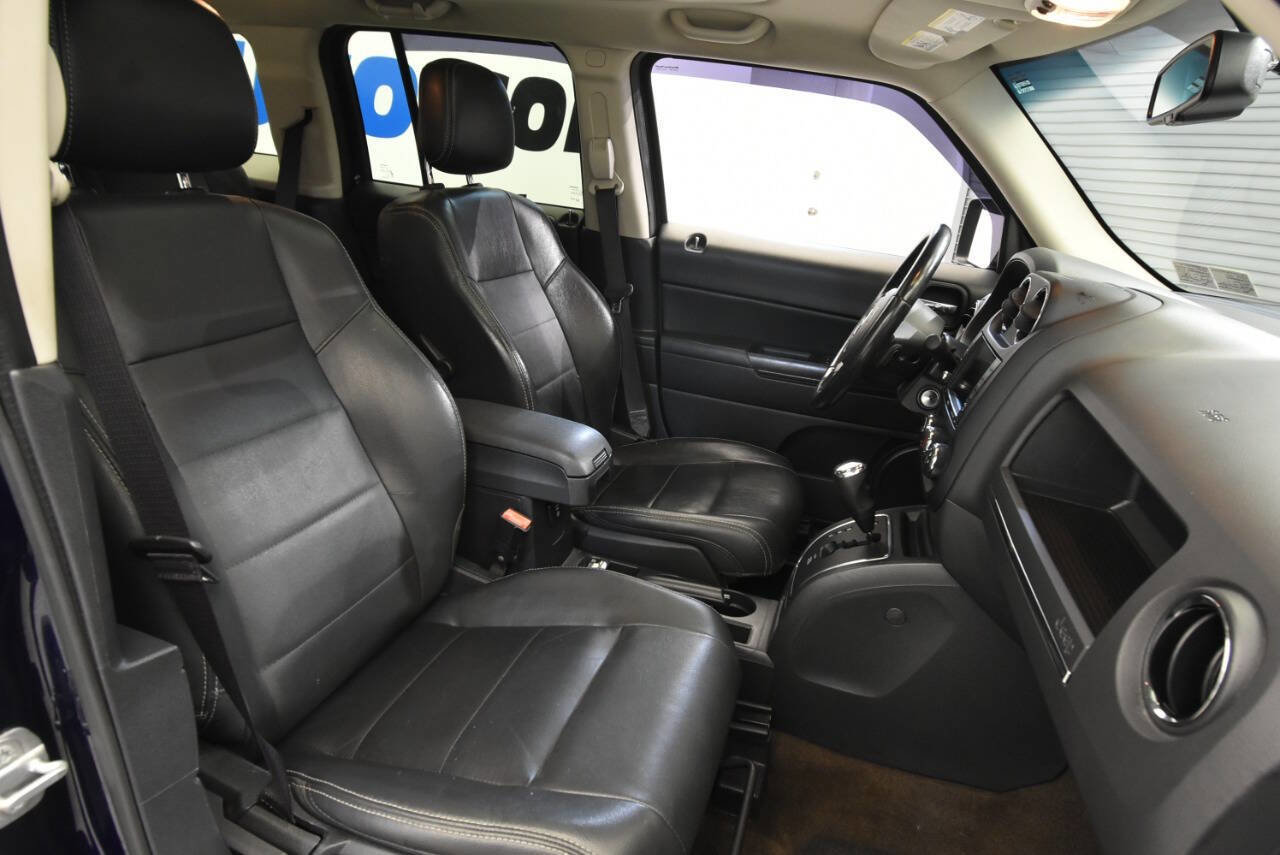 Used 2015 Jeep Patriot High Altitude image 15