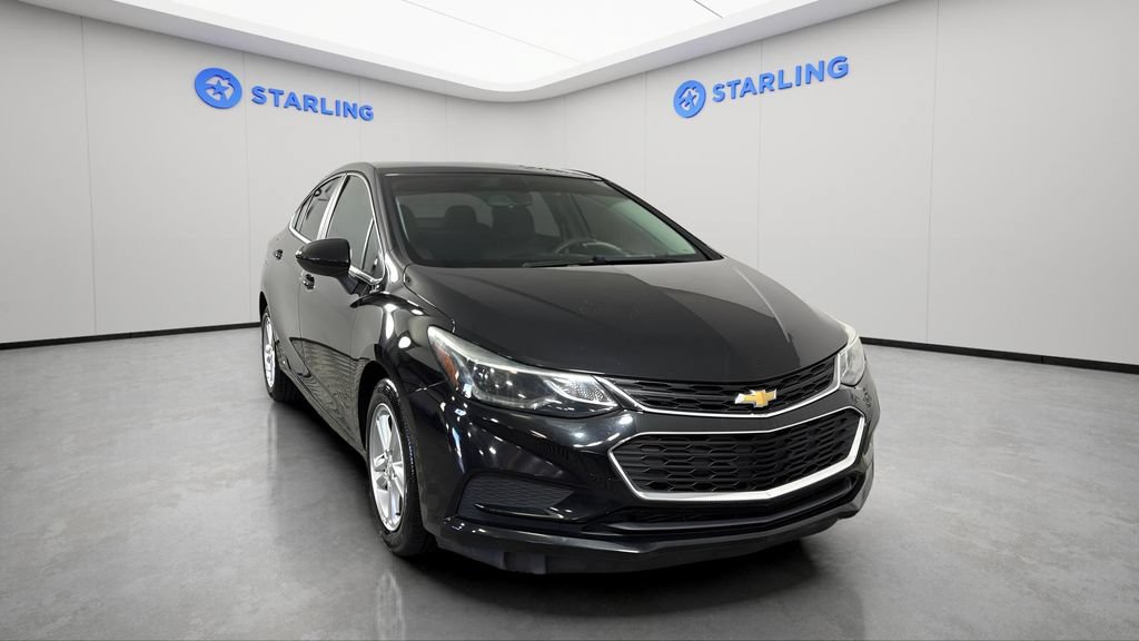 Used 2017 Chevrolet Cruze LT w/ Convenience Package FWD image 12