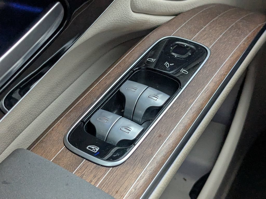 Certified 2023 Mercedes-Benz EQS 580 4MATIC Sedan image 14