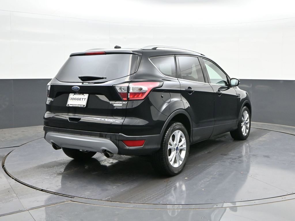 Used 2017 Ford Escape Titanium image 11