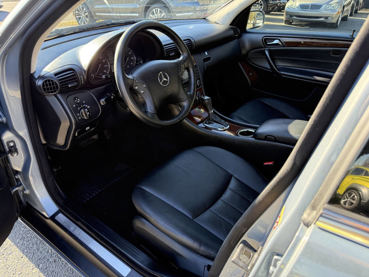 Used 2006 Mercedes-Benz C 280 4MATIC Sedan image 8