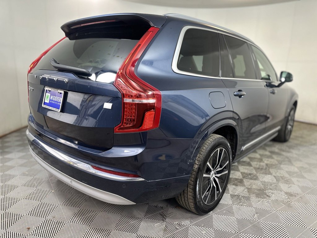 Used 2022 Volvo XC90 T8 Inscription Expression w/ Climate Package image 8