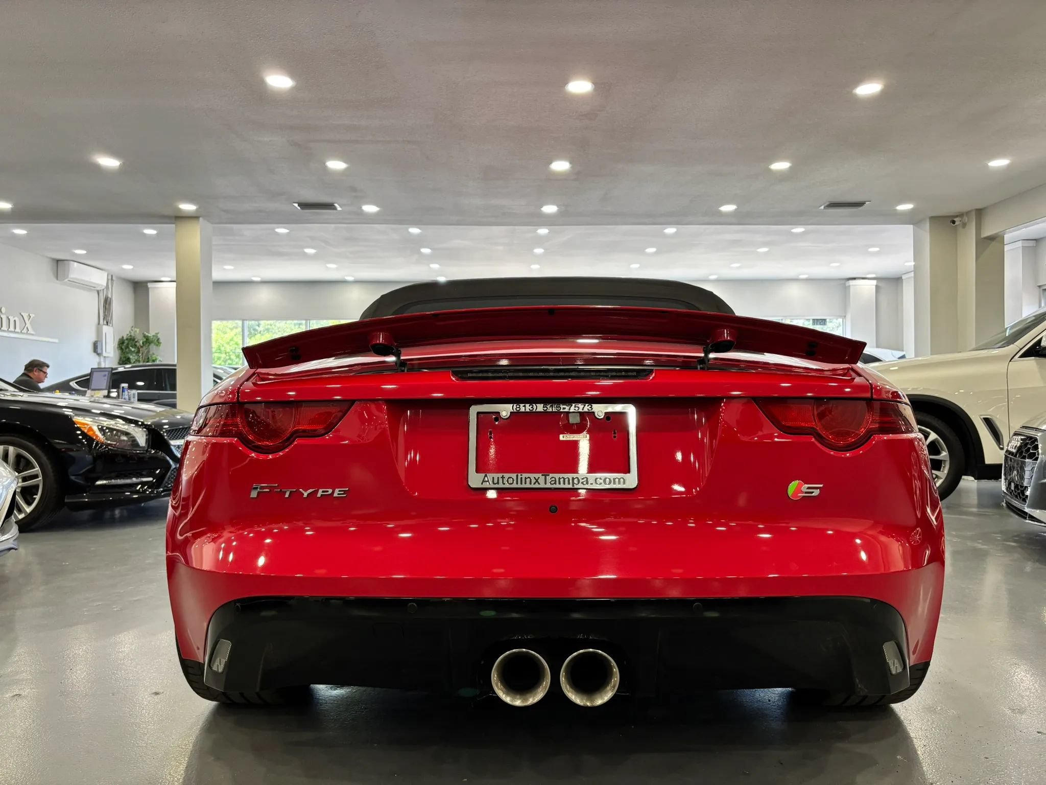Used 2014 Jaguar F-TYPE S RWD image 7