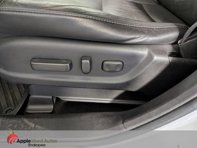 Used 2015 Acura RDX w/ Technology Package AWD/4WD image 16