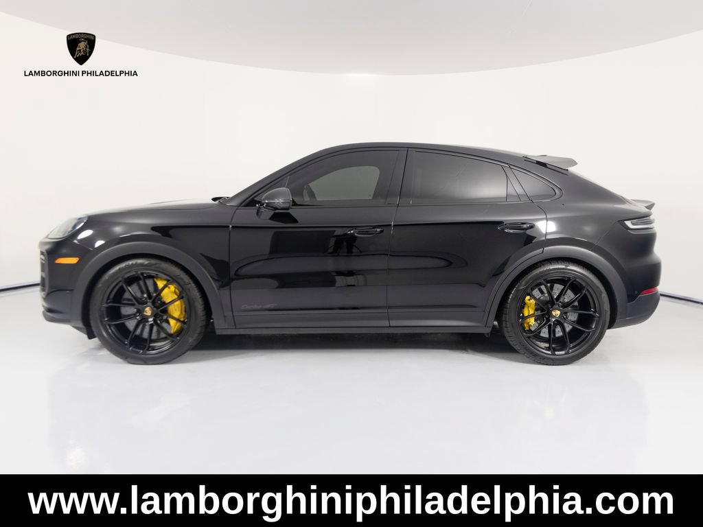 Used 2024 Porsche Cayenne Turbo GT AWD/4WD image 2