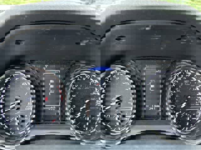 Used 2024 Toyota Camry SE FWD image 6