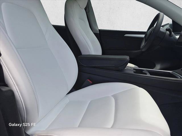 Used 2024 Tesla Model Y Long Range AWD/4WD image 24
