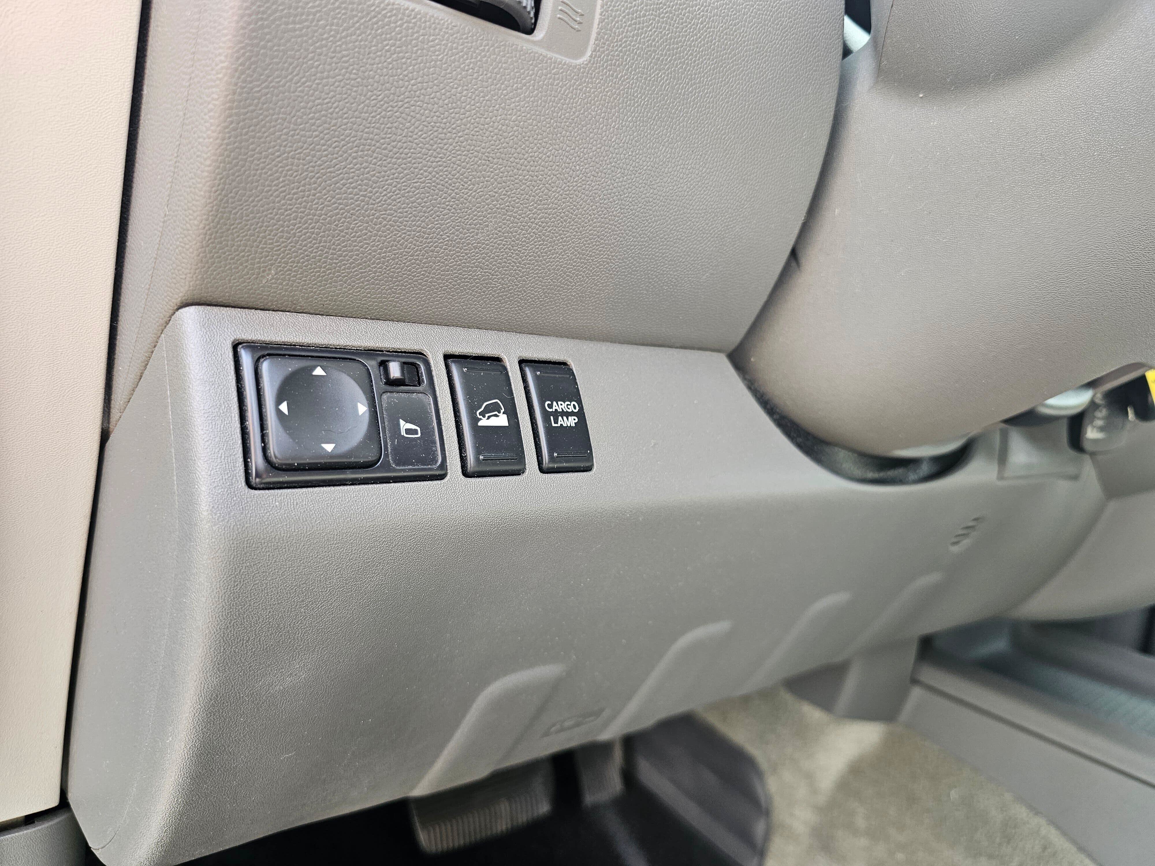 Used 2016 Nissan Frontier SV w/ SV Value Truck Package AWD/4WD image 21