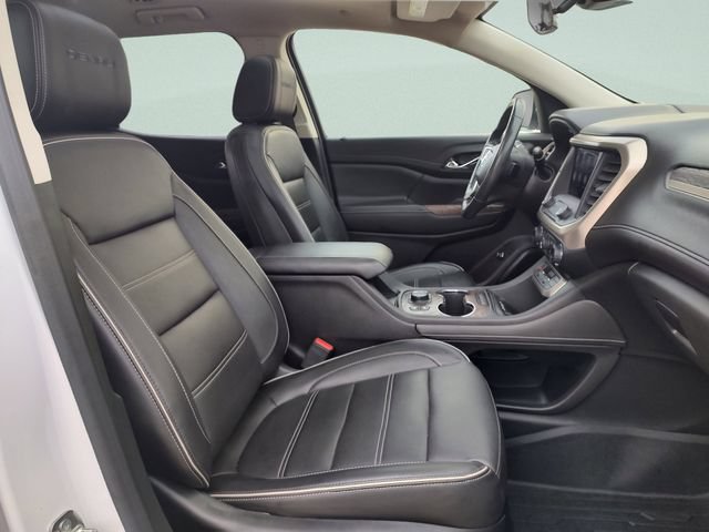 Used 2020 GMC Acadia Denali w/ Technology Package FWD image 31