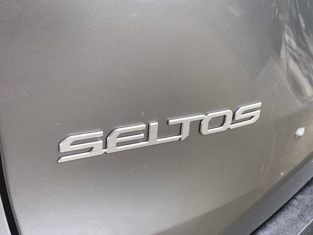 Used 2024 Kia Seltos LX AWD/4WD image 29