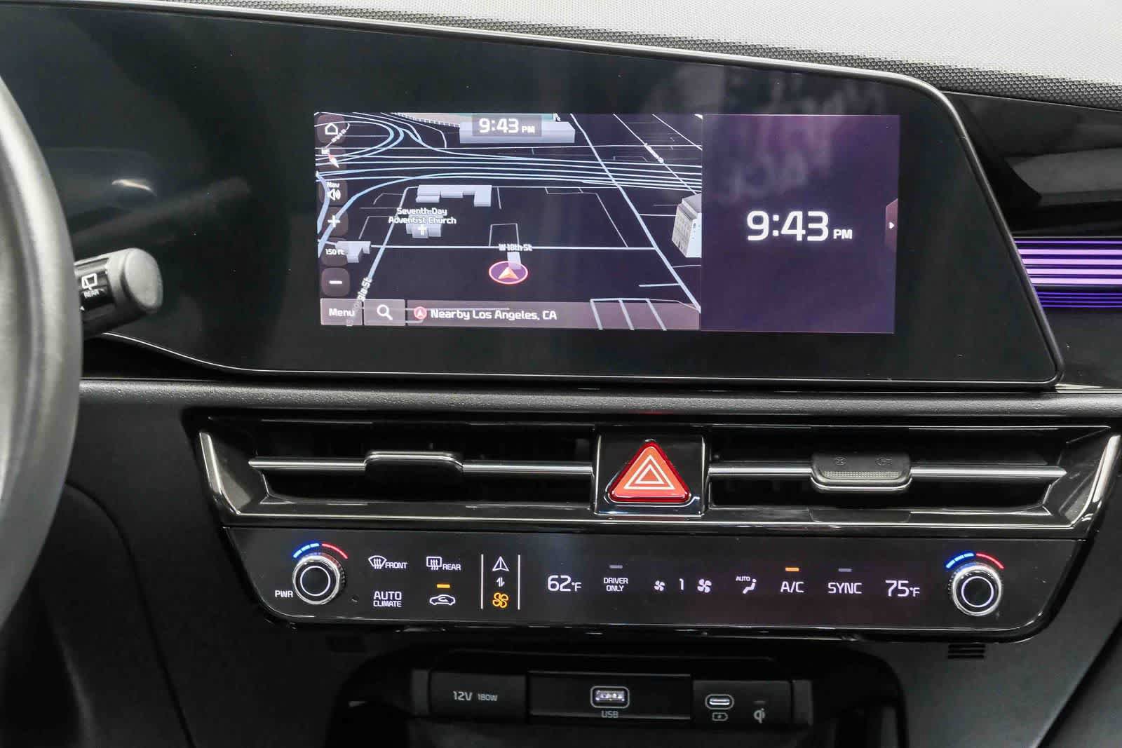 Used 2023 Kia Niro EX Touring FWD image 16