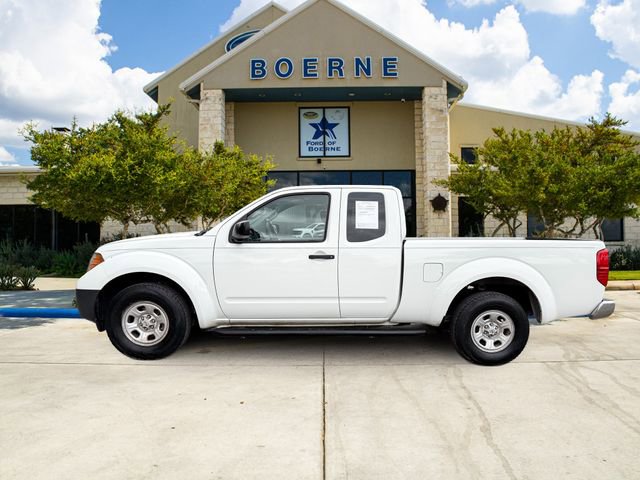 Used 2013 Nissan Frontier S image 2