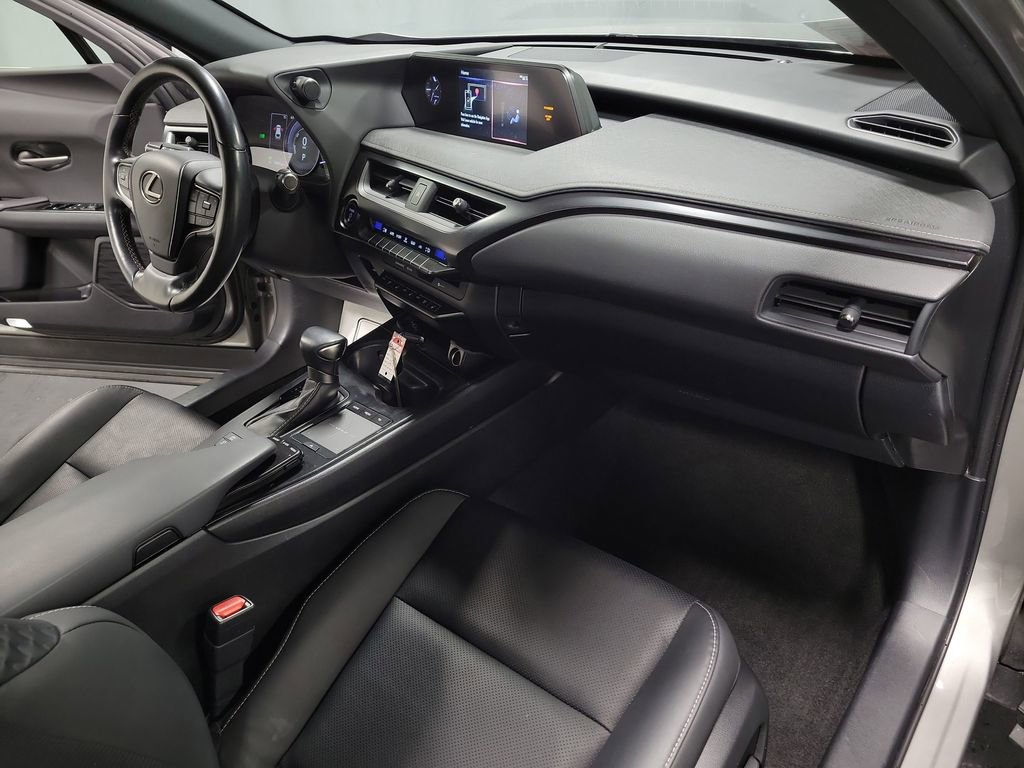 Used 2021 Lexus UX 250h w/ Premium Package image 24