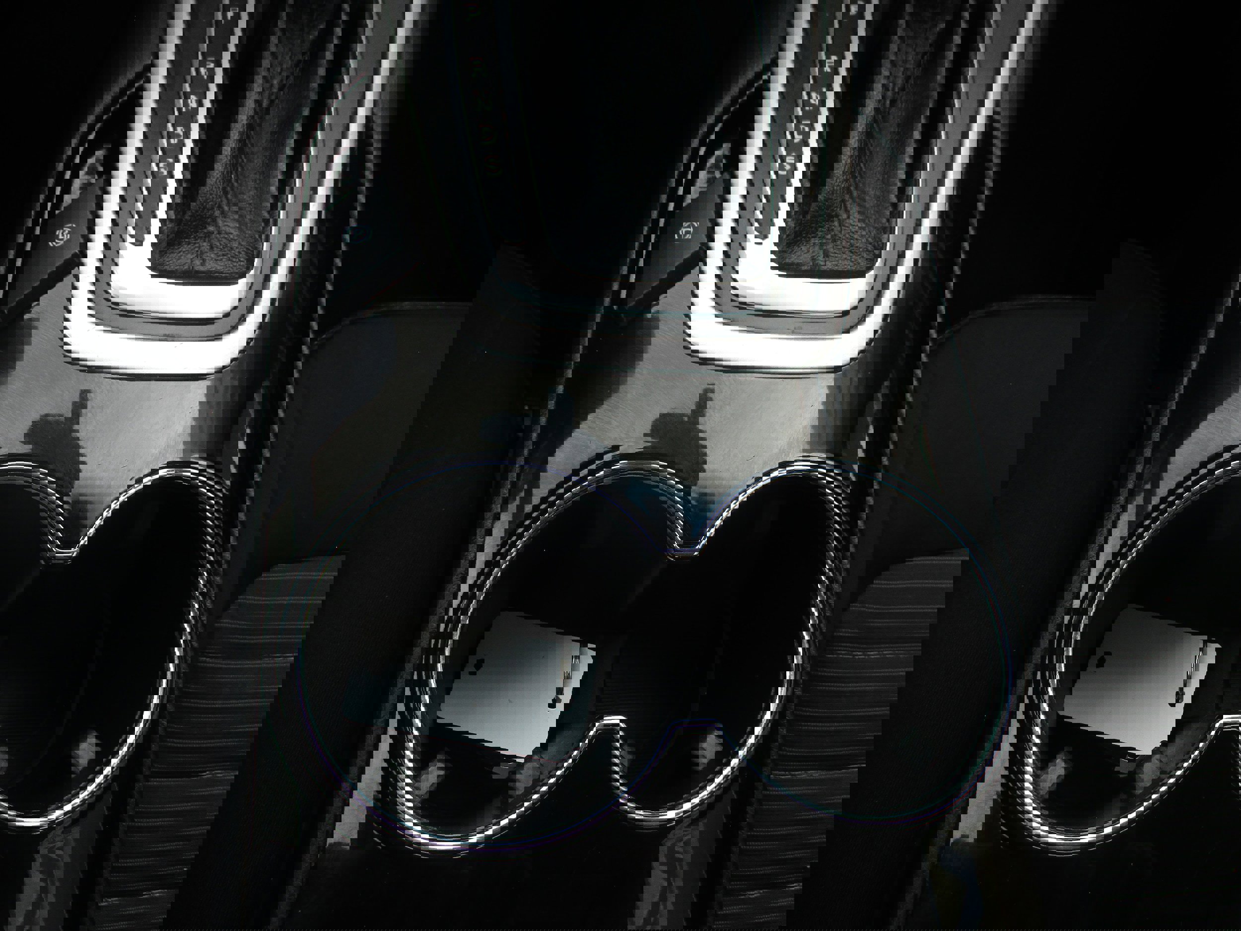 Used 2017 Ford Edge SEL image 12