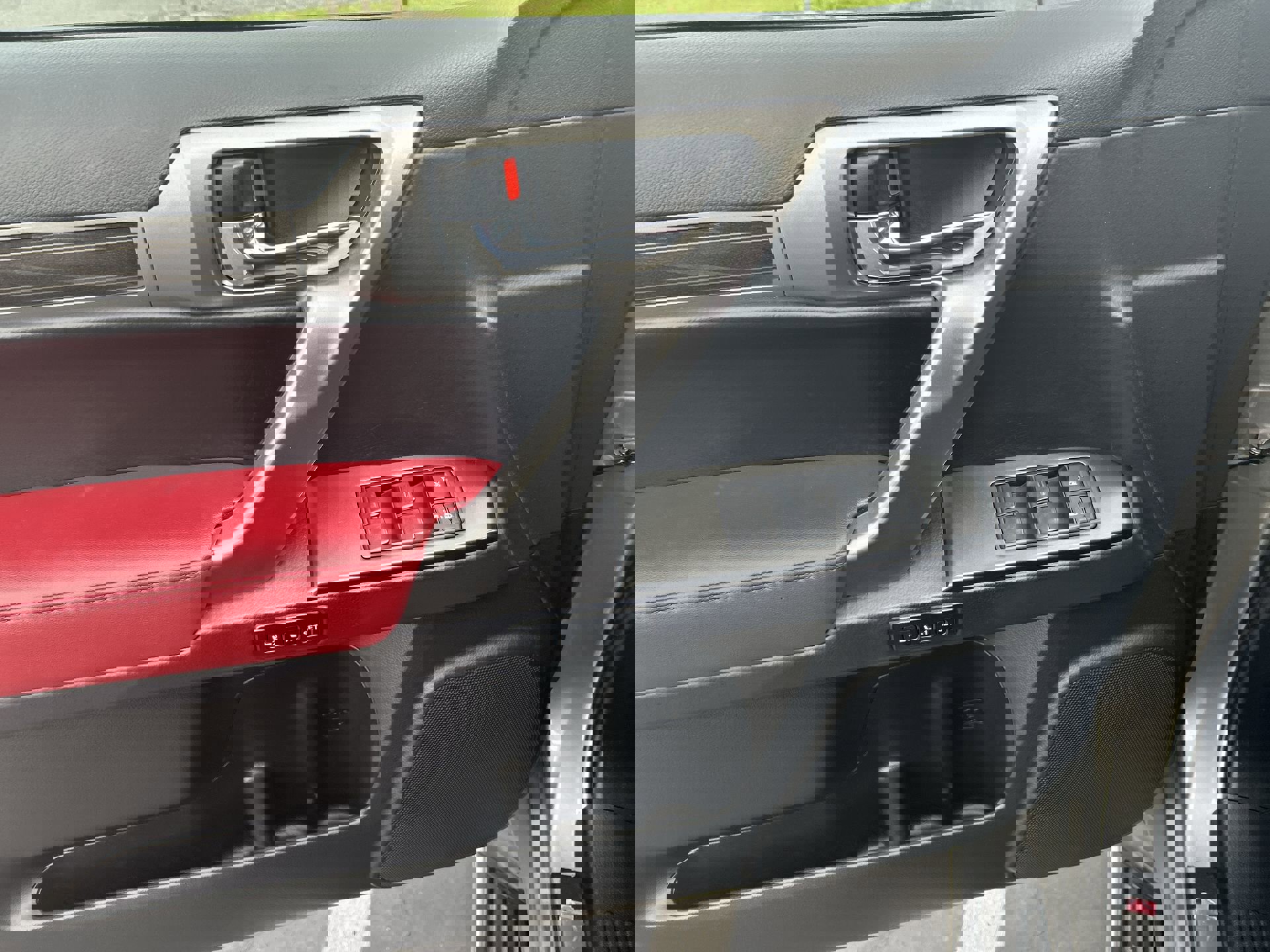 Used 2023 Lexus GX 460 Premium w/ Premium Package image 15