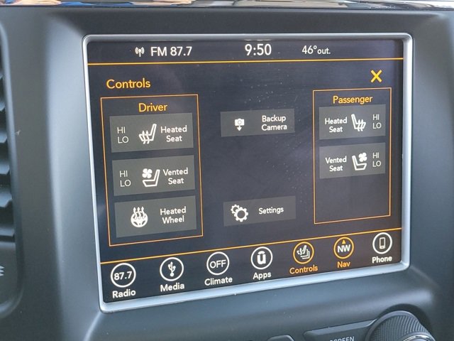 Used 2018 Jeep Grand Cherokee Summit image 18