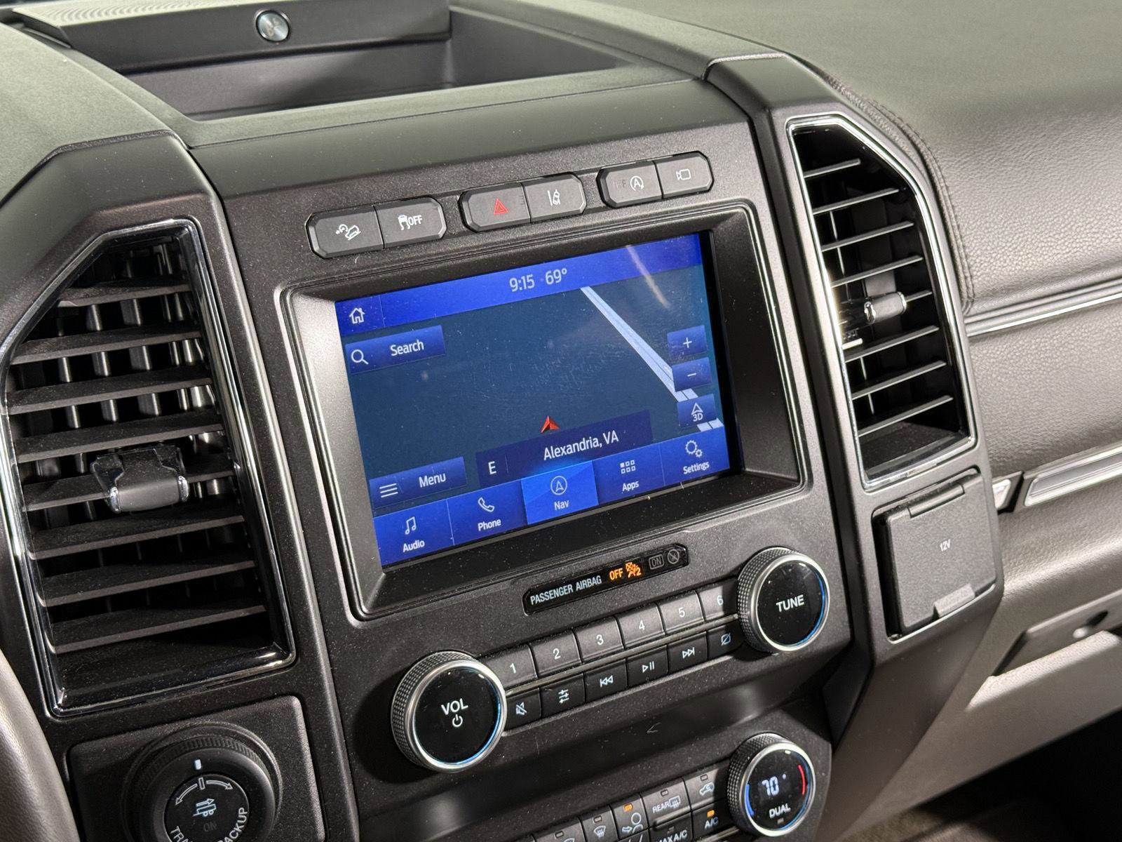 Used 2021 Ford Expedition Limited AWD/4WD image 11