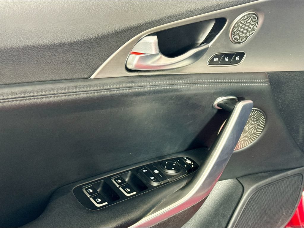 Used 2018 Kia Stinger GT2 RWD image 23
