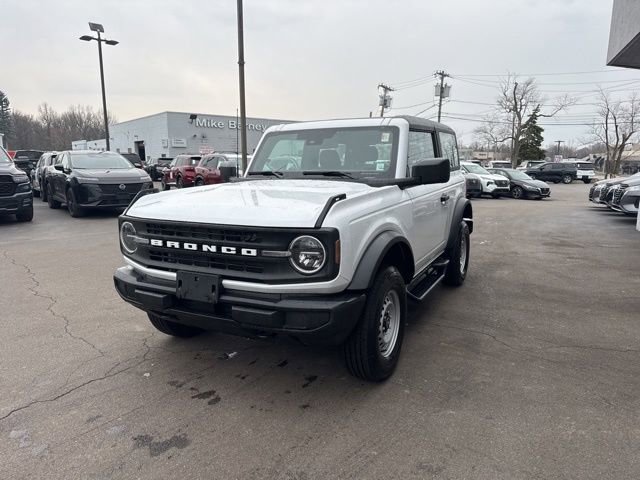 Used 2025 Ford Bronco 2-Door AWD/4WD image 5