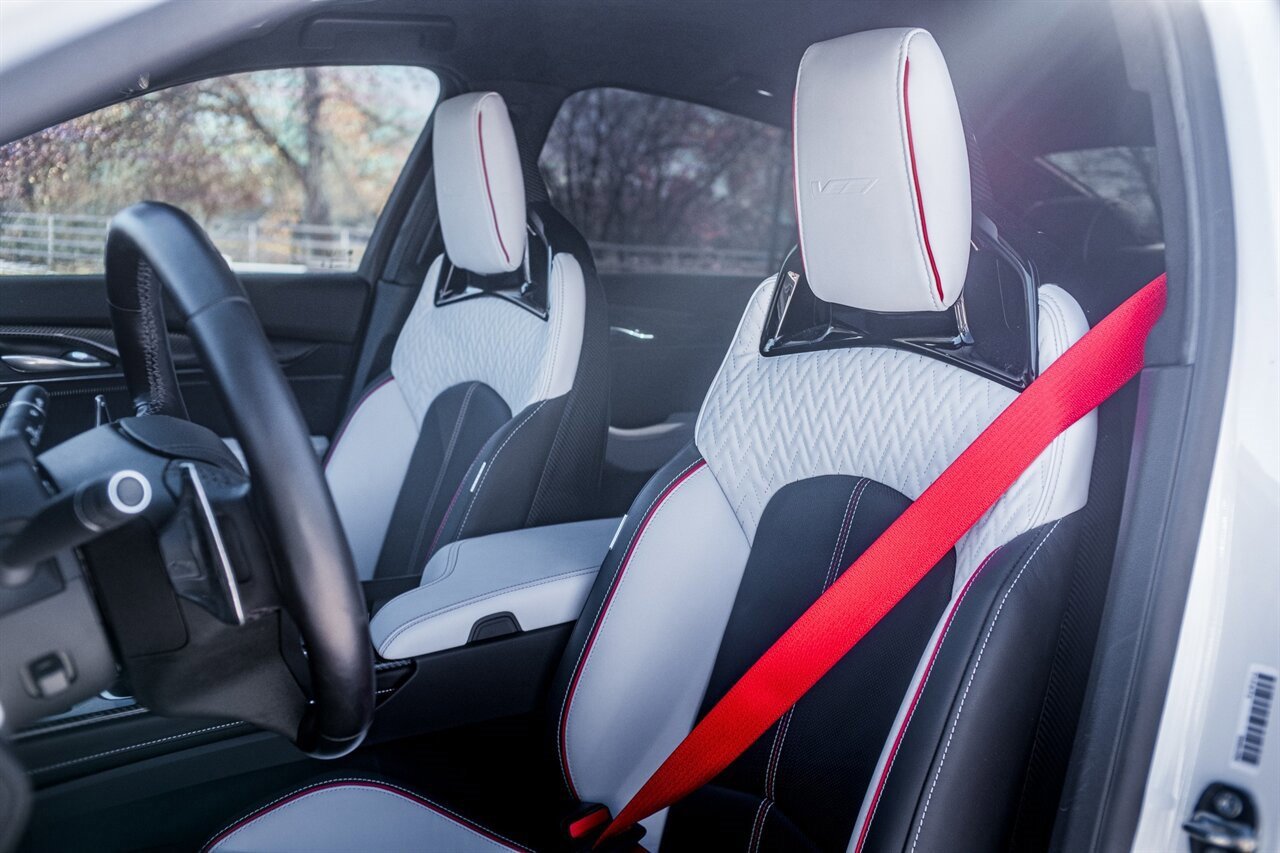 Used 2024 Cadillac CT5 V Blackwing w/ Super Cruise 2 Package image 15