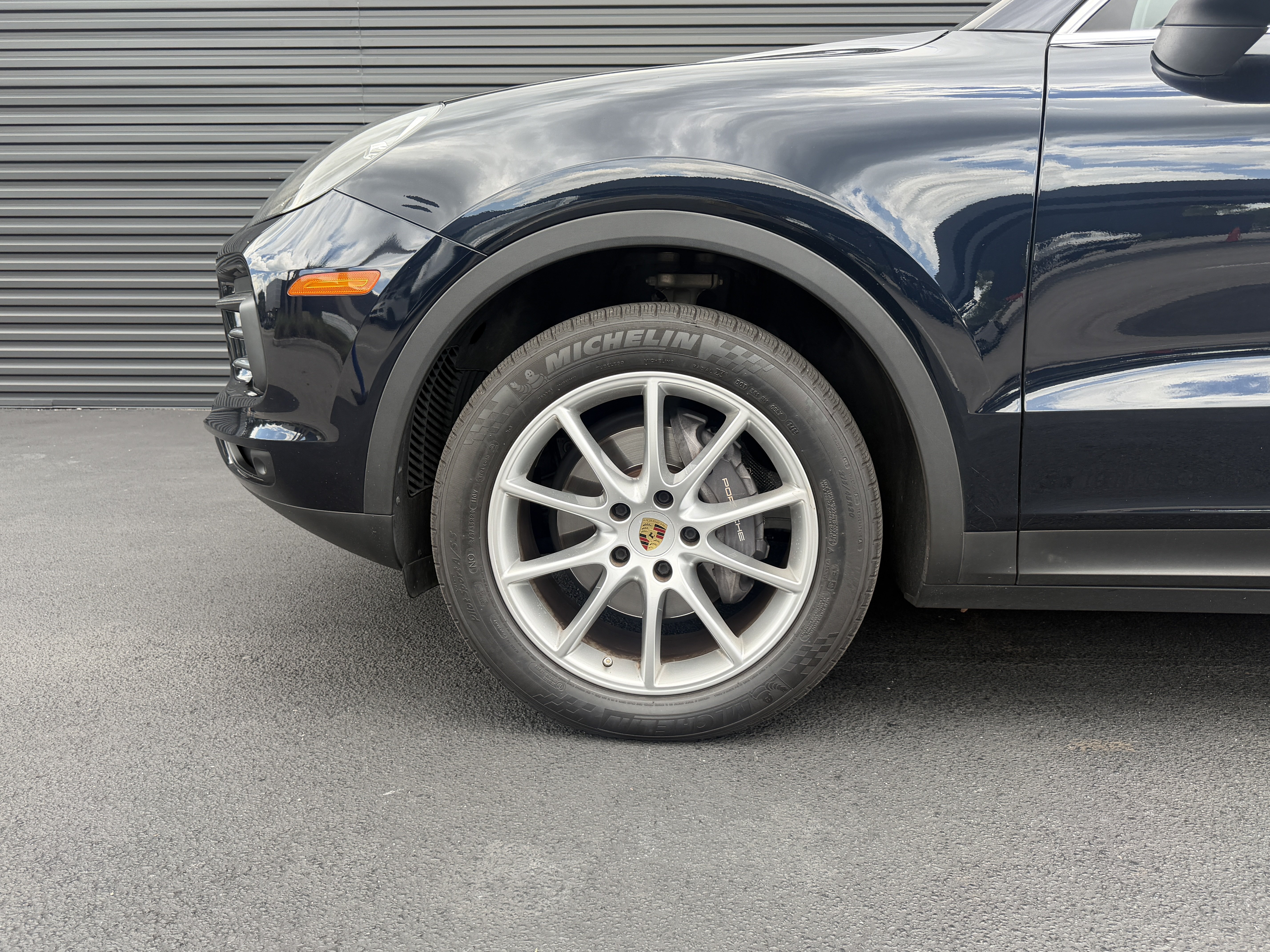 Certified 2020 Porsche Cayenne AWD/4WD image 11