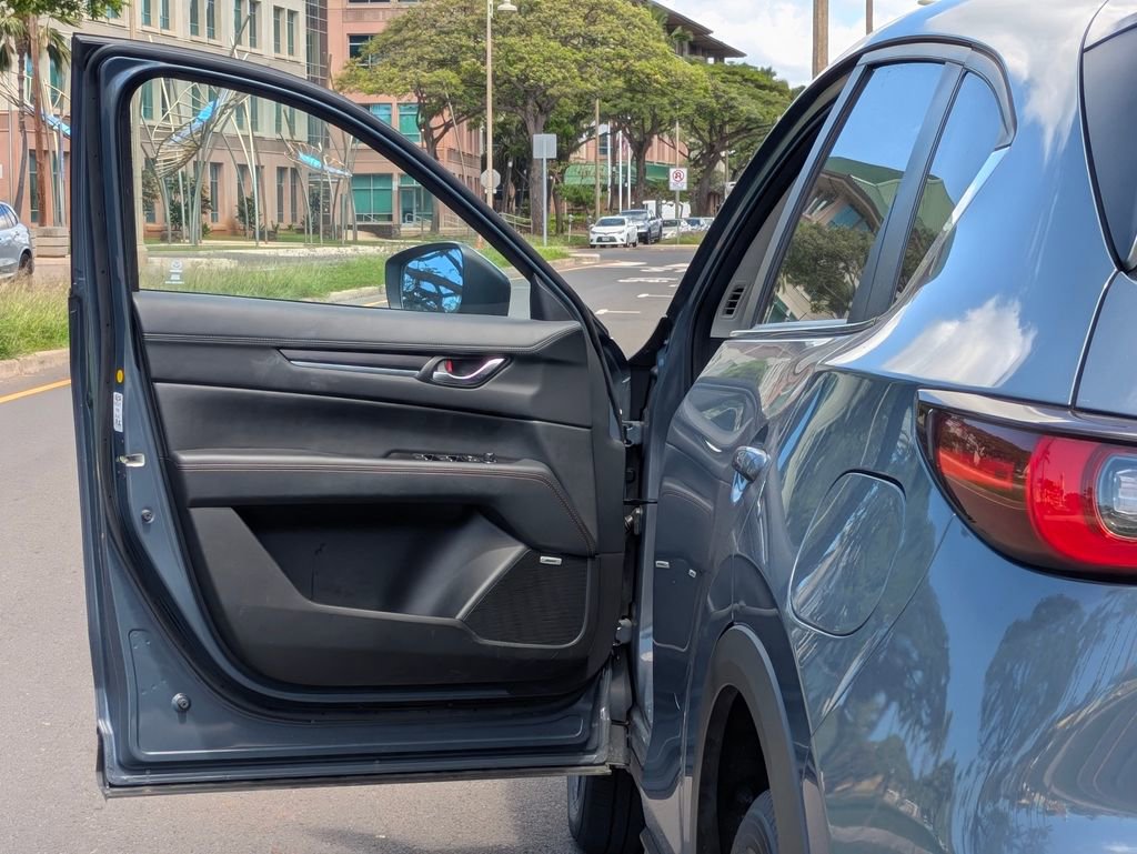 Used 2025 MAZDA CX-5 Carbon Edition AWD/4WD image 9