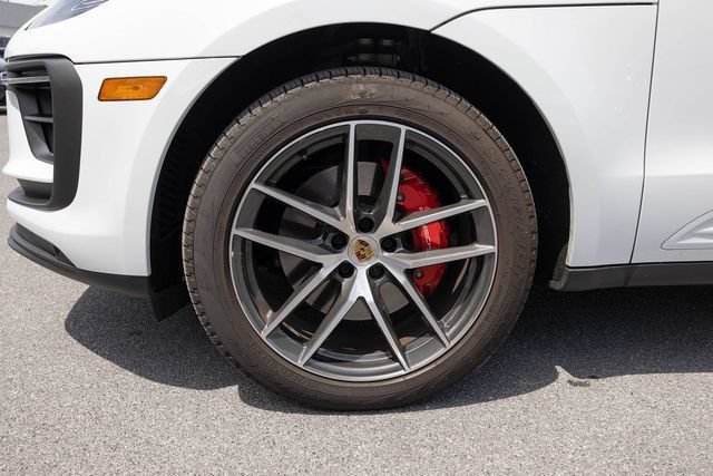 Used 2025 Porsche Macan S AWD/4WD image 5
