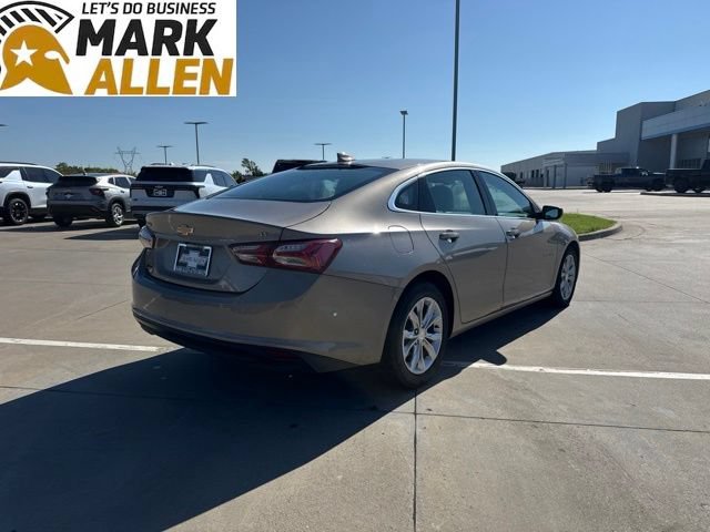 Used 2022 Chevrolet Malibu LT FWD image 5