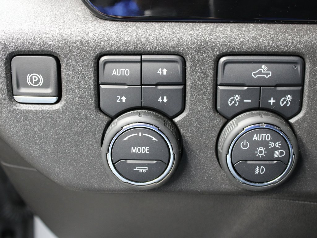 Used 2024 Chevrolet Silverado 1500 LT Trail Boss image 50