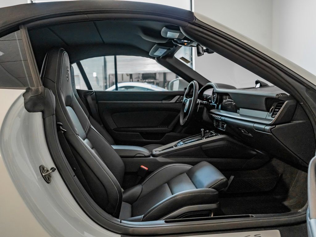 Certified 2024 Porsche 911 Carrera 4S image 25
