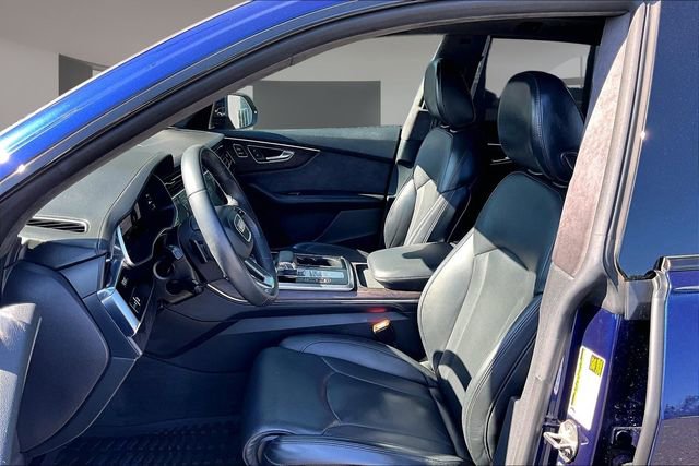 Used 2019 Audi Q8 Prestige AWD/4WD image 21