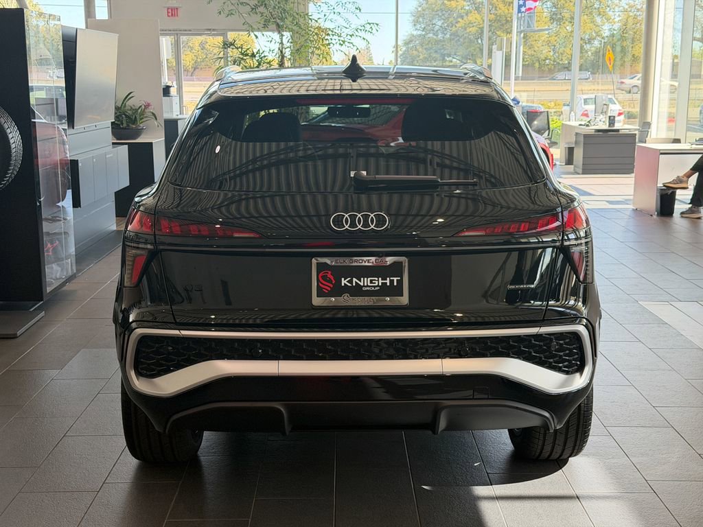 New 2026 Audi Q3 quattro 2.0T image 9