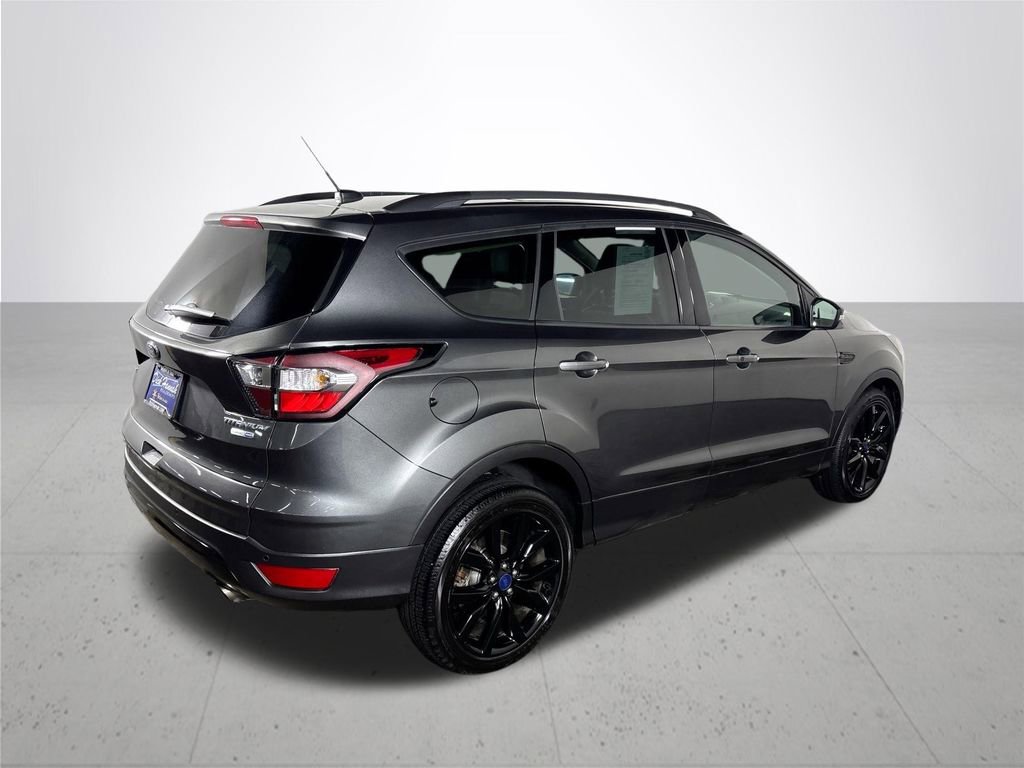 Used 2017 Ford Escape Titanium AWD/4WD image 6