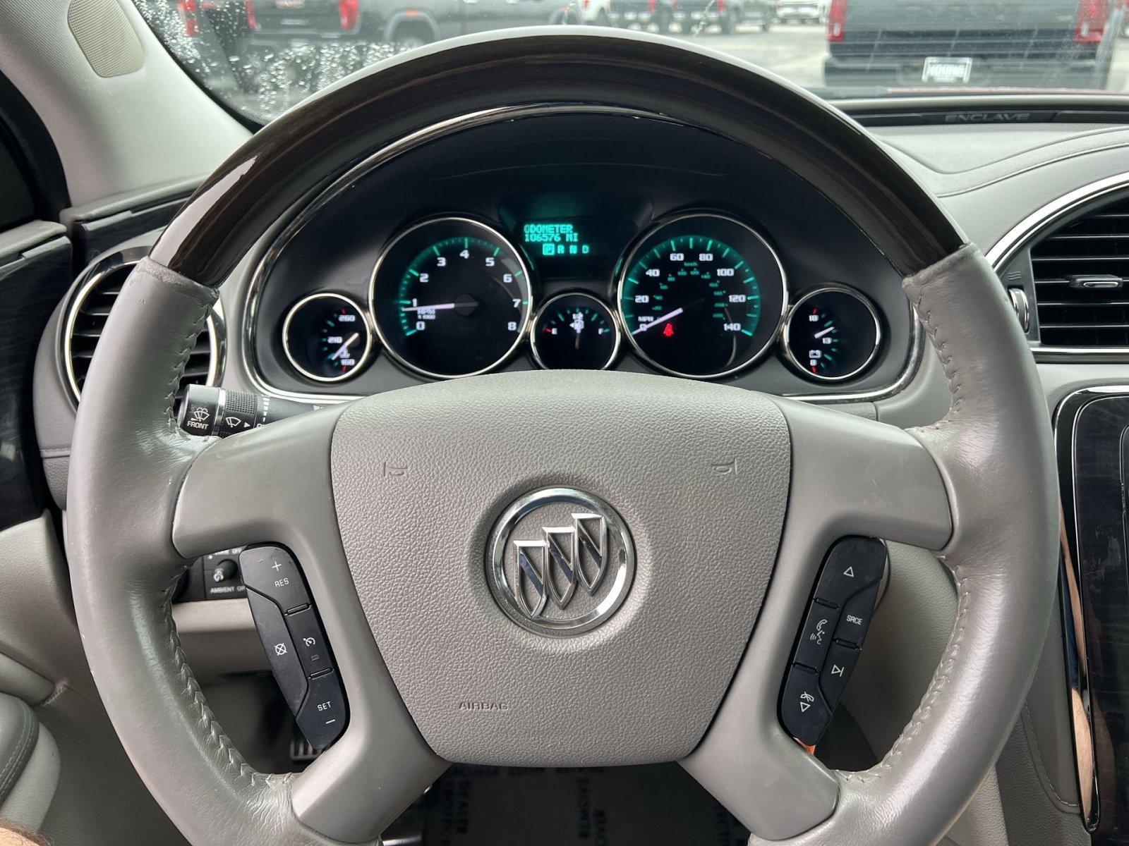 Used 2017 Buick Enclave Convenience FWD image 16