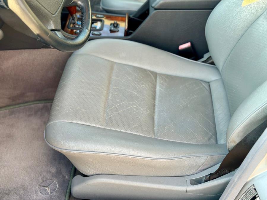 Used 1999 Mercedes-Benz C 230 image 34