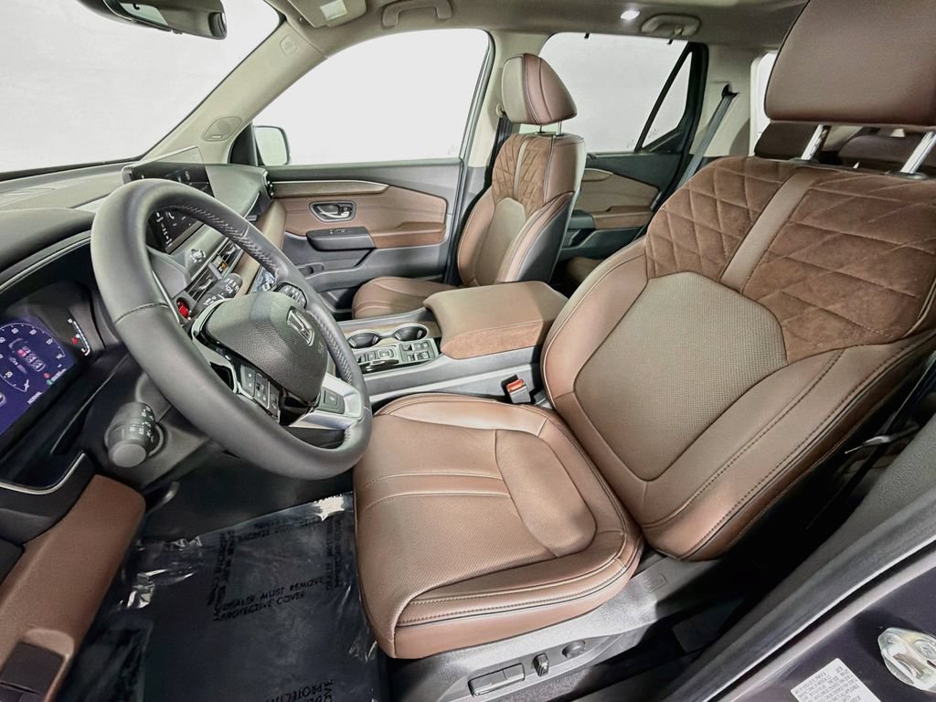 Used 2026 Honda Pilot Elite image 22