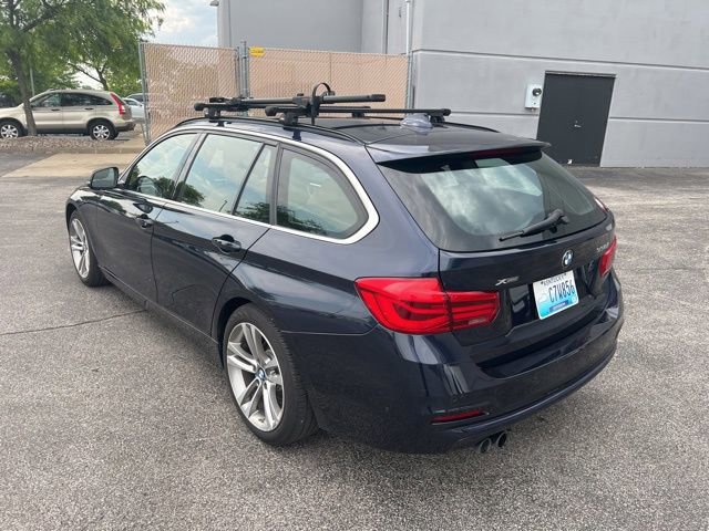 Used 2017 BMW 330i xDrive Wagon AWD/4WD image 5