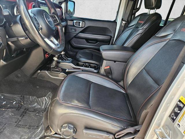 Used 2023 Jeep Gladiator Rubicon w/ Cold Weather Group AWD/4WD image 16