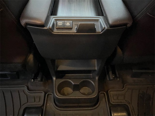 Used 2021 Toyota Sienna Platinum image 26