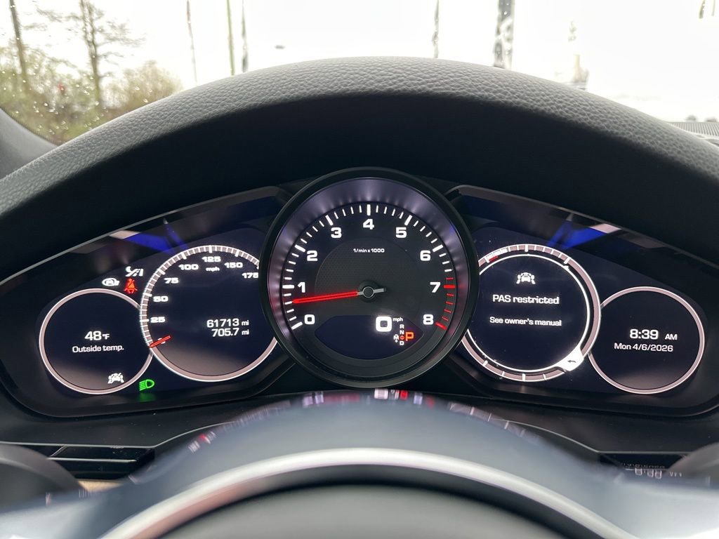 Used 2020 Porsche Cayenne image 2