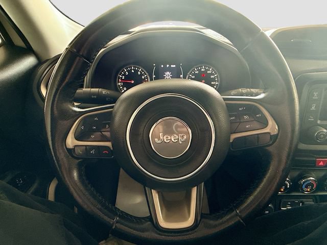 Used 2016 Jeep Renegade 75th Anniversary AWD/4WD image 12