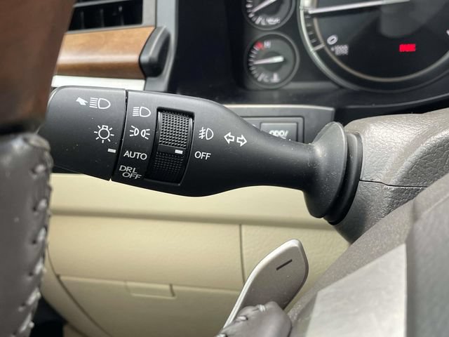 Used 2021 Lexus LX 570 4WD w/ Luxury Package image 41