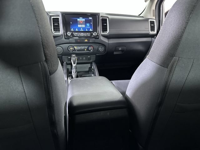 Used 2022 Nissan Frontier SV w/ Technology Package RWD image 22