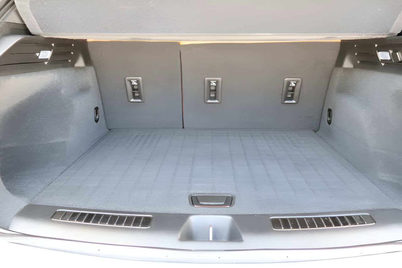 Used 2020 Cadillac XT4 Sport image 17