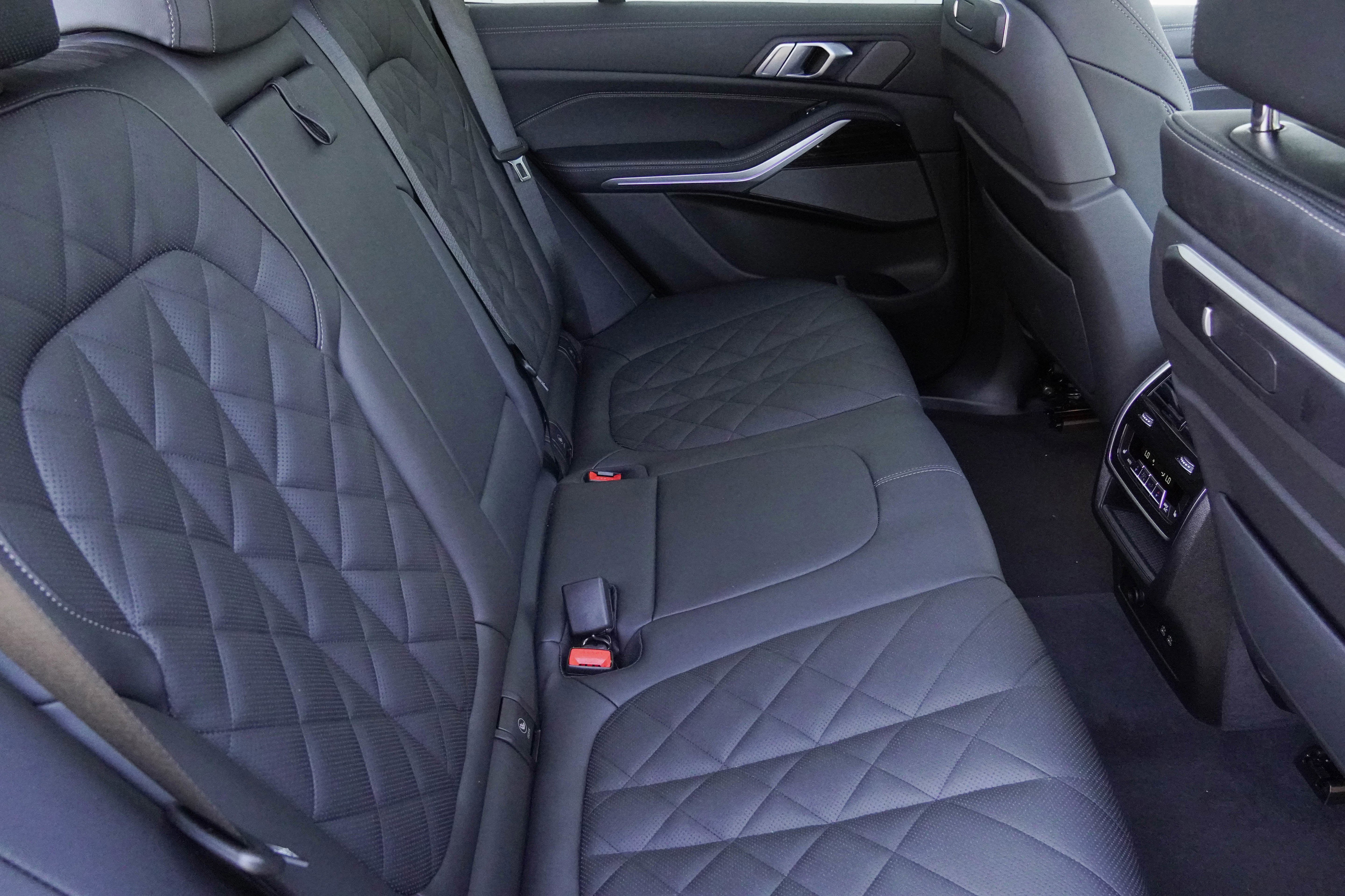 Certified 2026 BMW X5 sDrive40i RWD image 36