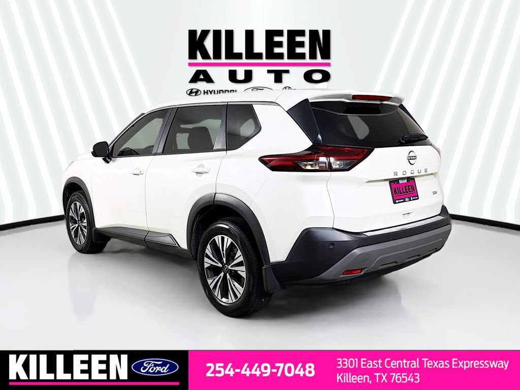 Used 2022 Nissan Rogue SV FWD image 7