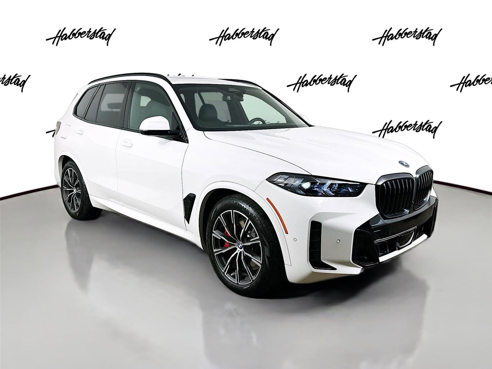 New 2026 BMW X5 xDrive50e w/ Executive Package image 3